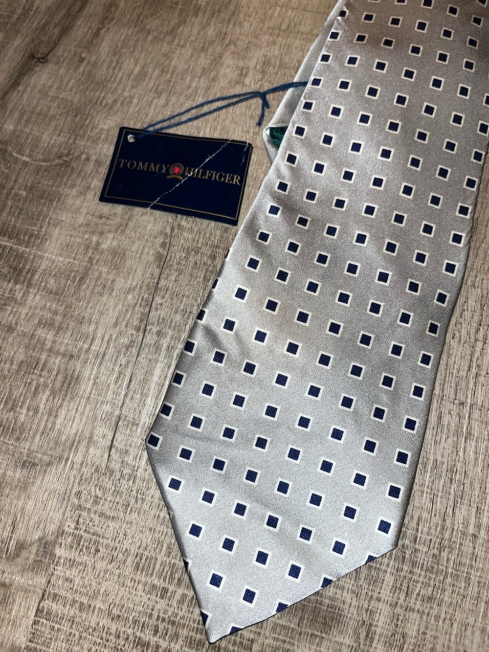 Tommy Hilfiger Silver Neck Tie Blue Square Pattern Silk NWT Classic Preppy Dad